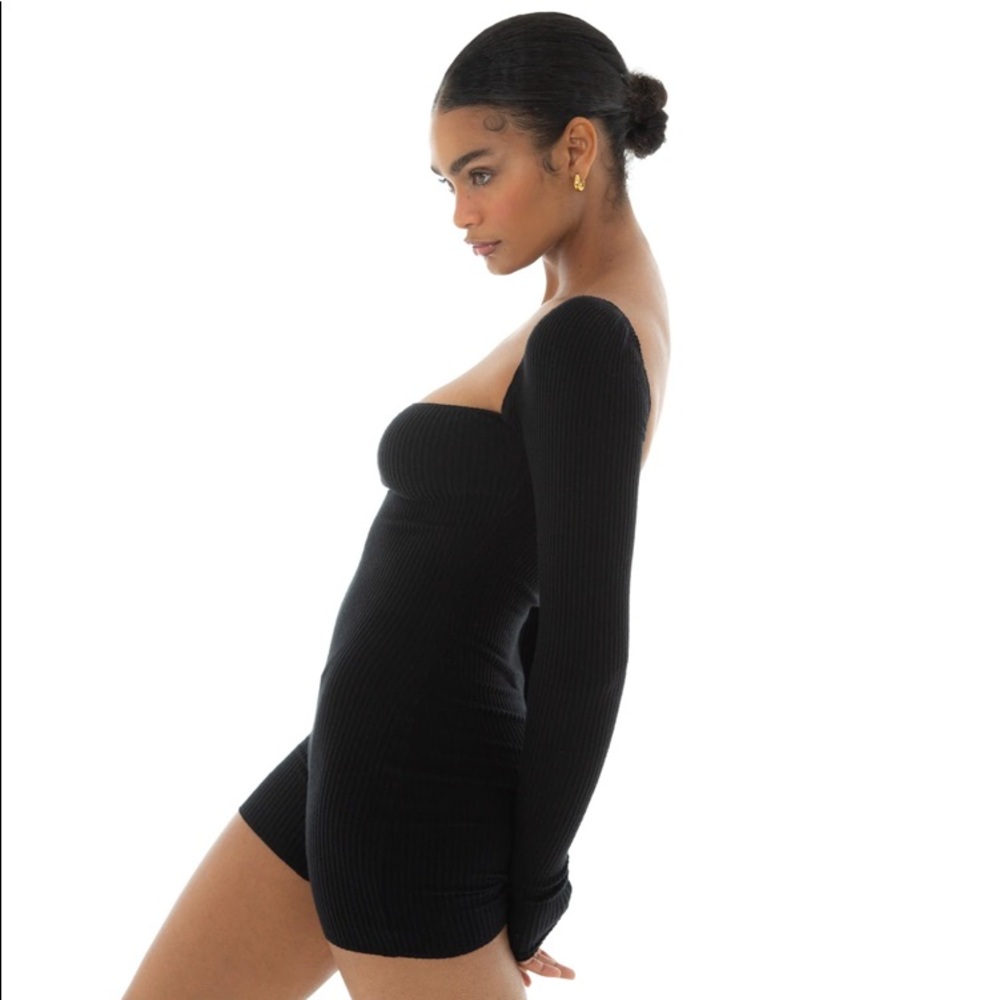 ARE YOU AM I ANKE ROMPER